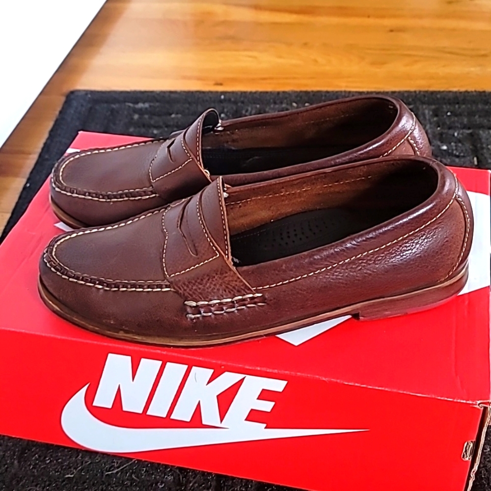 Cole Haan casual dress shoe